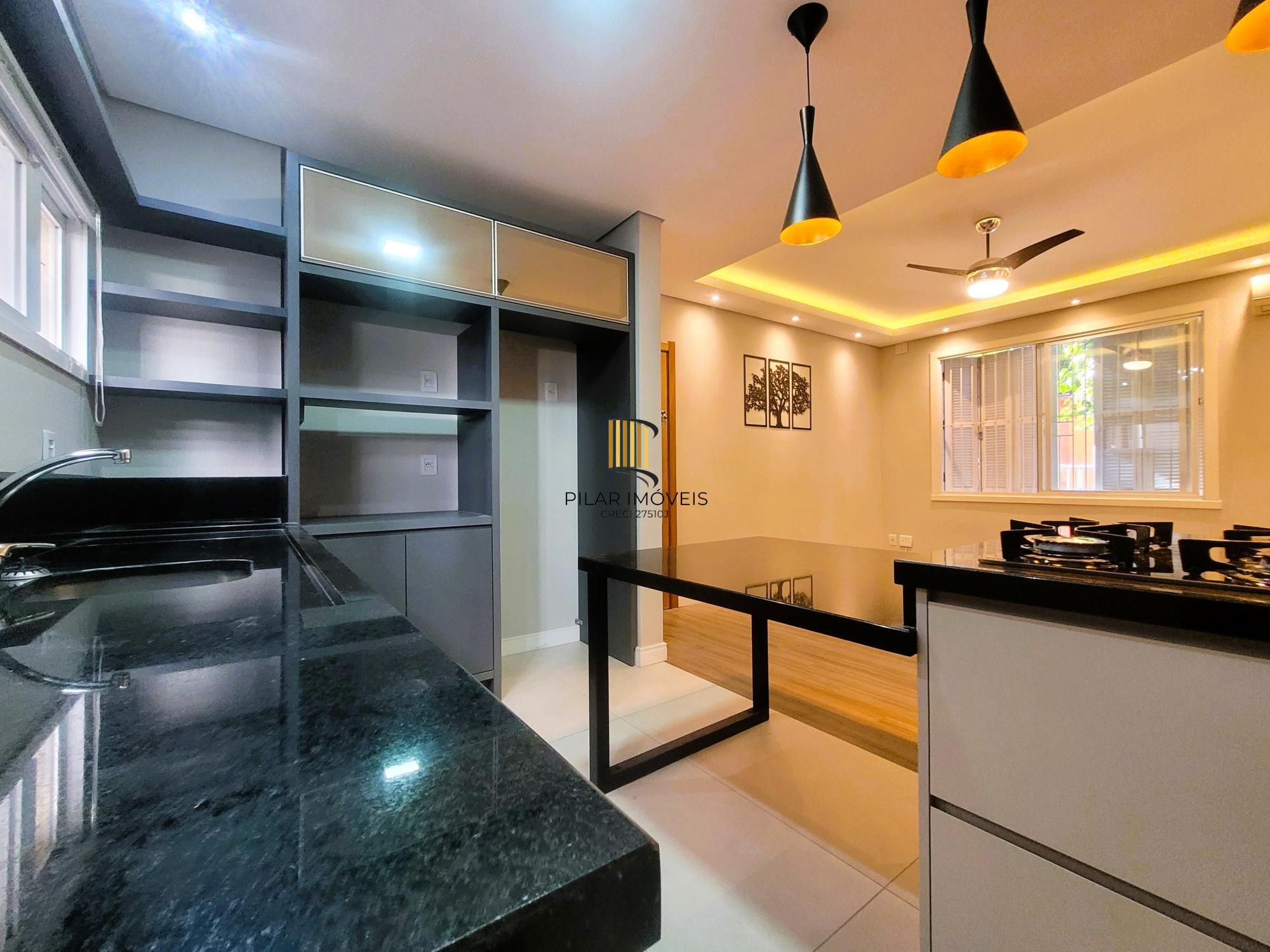Lindo apartamento 2 dormitórios todo Reformado no Bairro Moinhos.