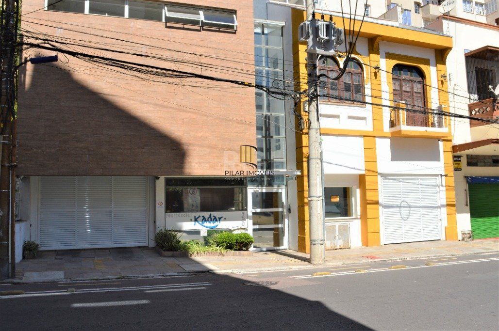 Excelente apartamento 2 dormitórios com garden e duas vagas no Bom Fim