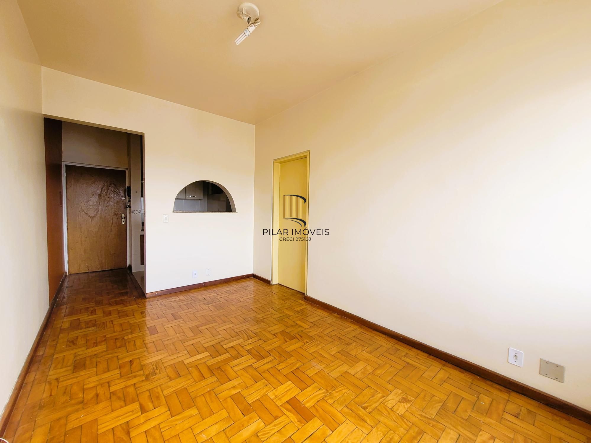 Excelente apartamento 1 dormitório no Centro Histórico