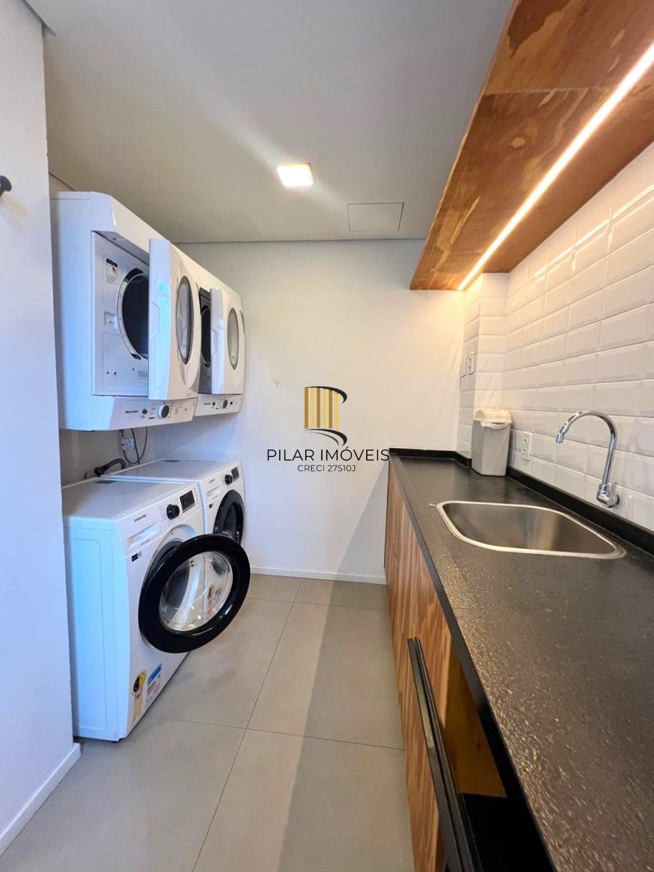 STUDIO SEMIMOBILIADO NA AV. VENÂNCIO AIRES PRÓXIMO AO HPS, UFRGS, HOSP. CLINICAS, COLÉGIO MILITAR!