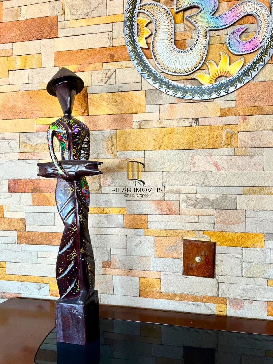 Excelente apartamento 3 dormitórios com vista para o Guaíba em frente a Santa Casa - Edif. Santa Tecla