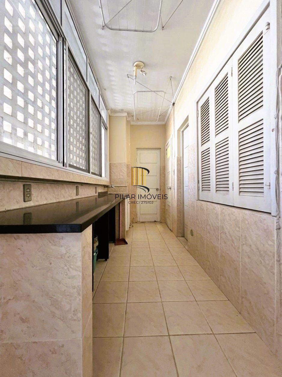 Apartamento 3 dormitórios com vaga em frente a Santa Casa