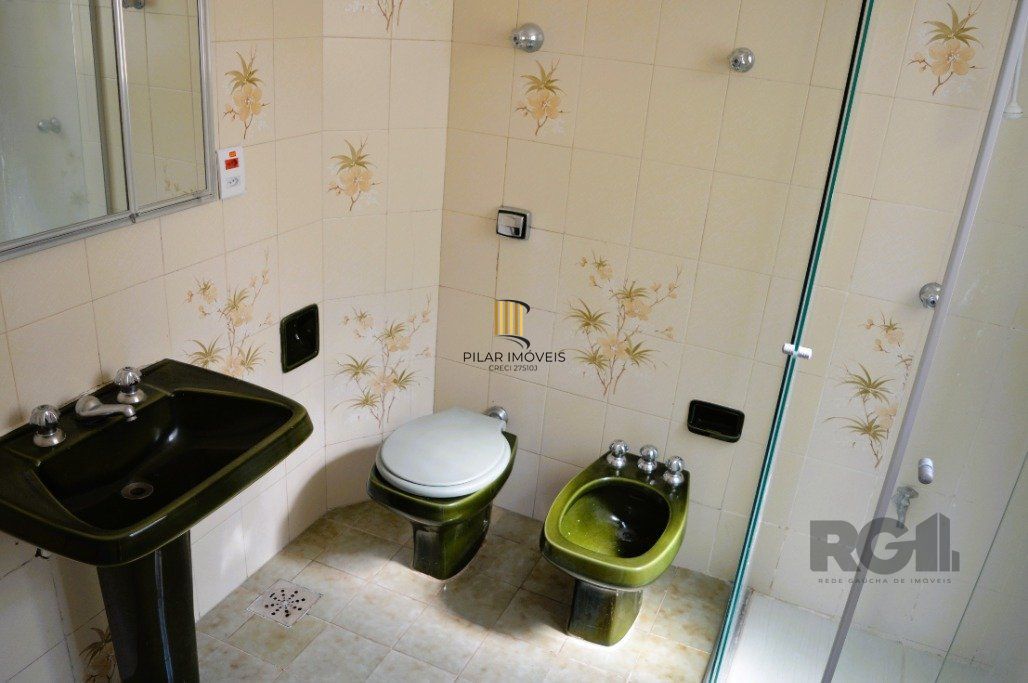 Apartamento 3 dormitórios no BOM FIM 