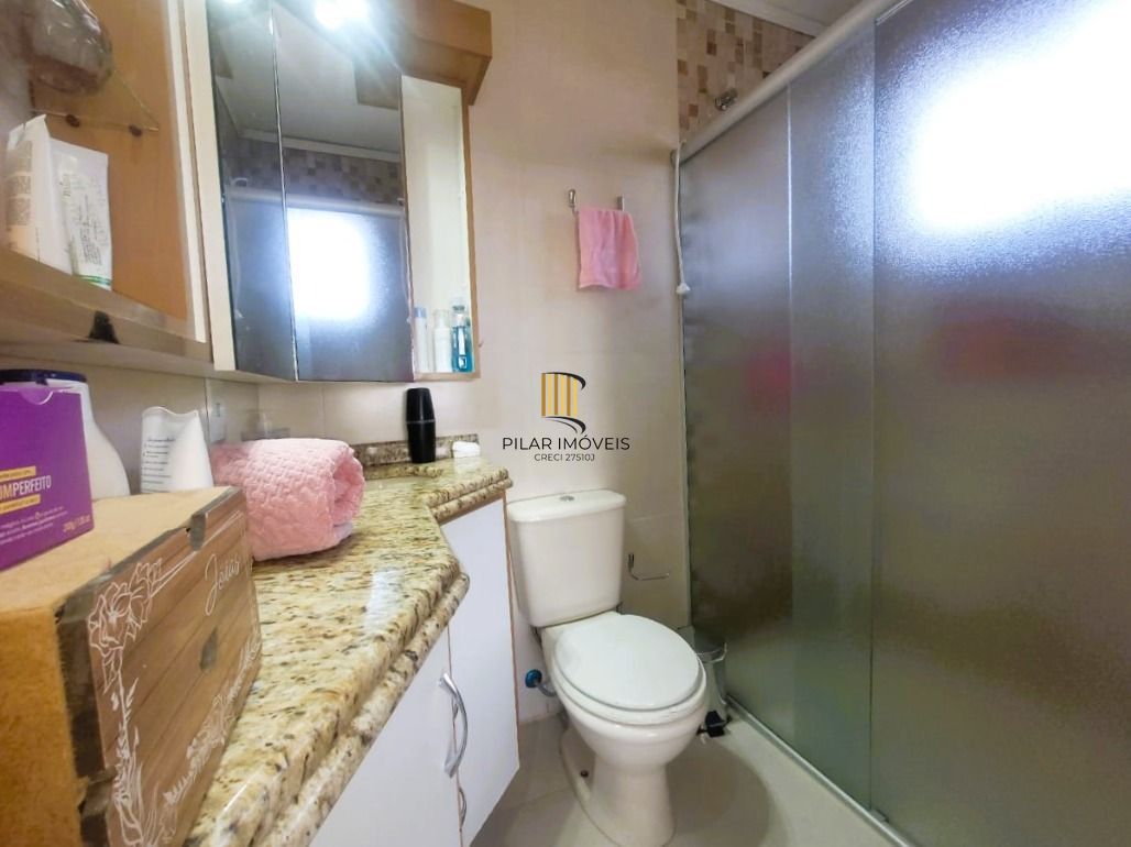 Impecável apto. 2 dormitórios -1 suíte, semimobiliado com linda vista e próximo ao Catamarã no Centro de Guaiba