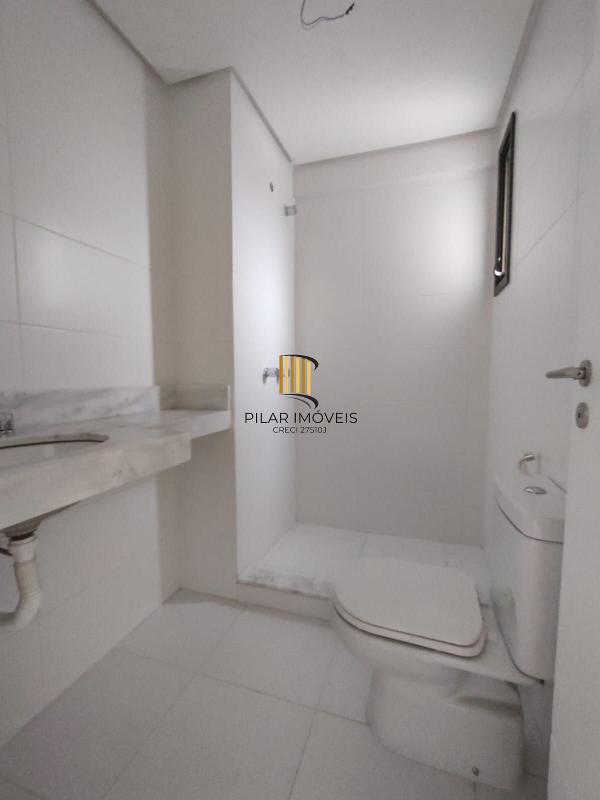 Excelente Apartamento 3 dormitórios com duas vagas no Rio Branco
