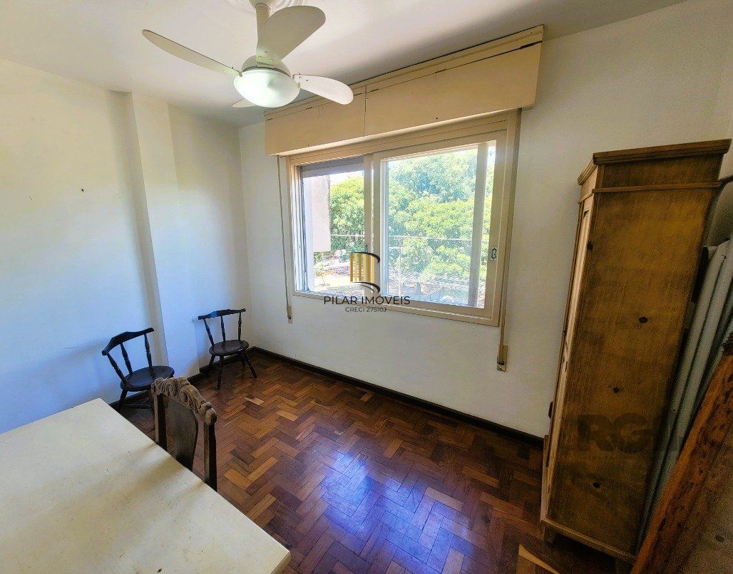Apartamento 2 dormitórios no bairro Azenha