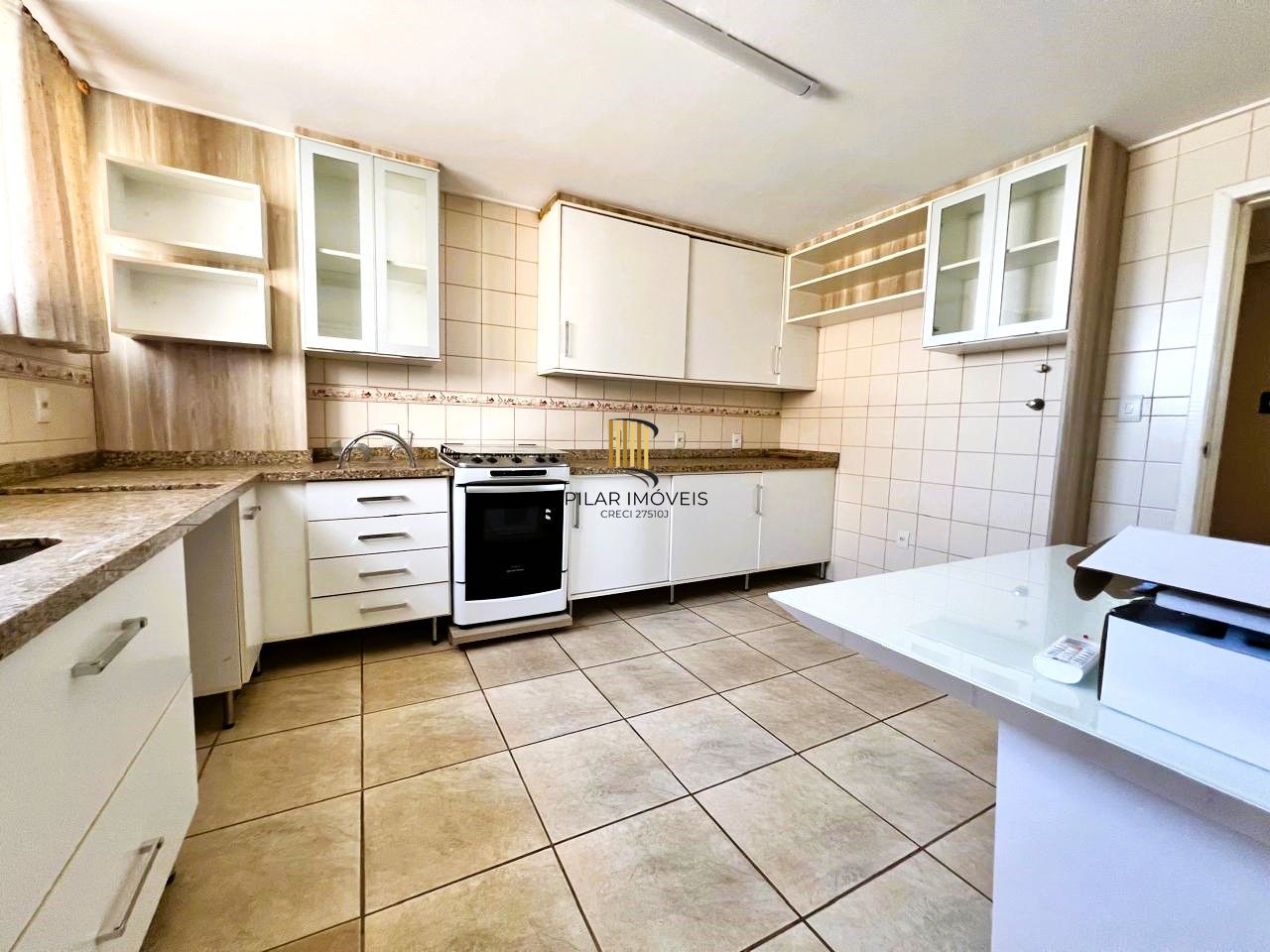 Magnífico apartamento 3 dormitórios com vaga e depósito, vista excepcional para o Guaíba!