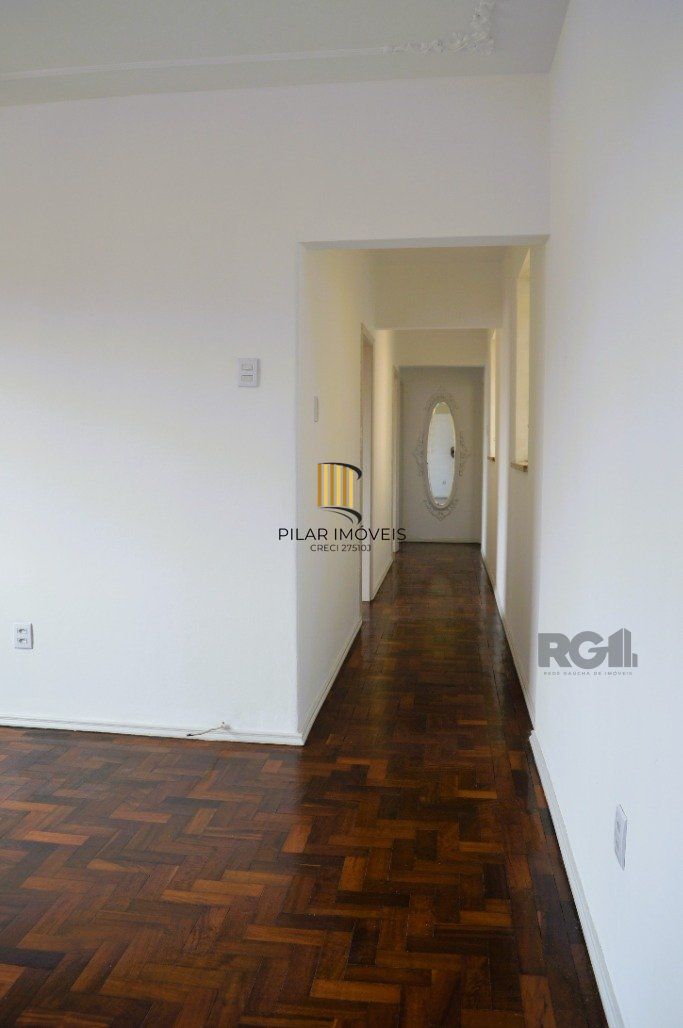 Apartamento 3 dormitórios no BOM FIM 