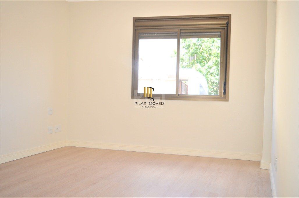 Excelente apartamento 2 dormitórios com  duas suítes,lavabo e vaga coberta próximo Av: Goethe