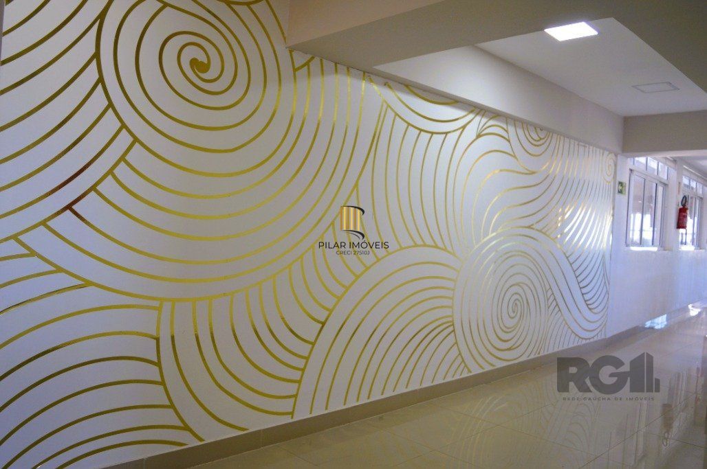 ANDAR INTEIRO NA GALERIA MALCOM 22º - SALA COMERCIAL LINDA E REFORMADA
