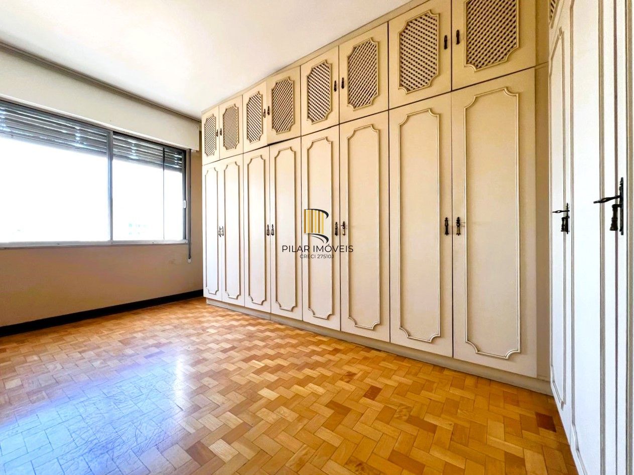 Magnífico apartamento 3 dormitórios com vaga e depósito, vista excepcional para o Guaíba!