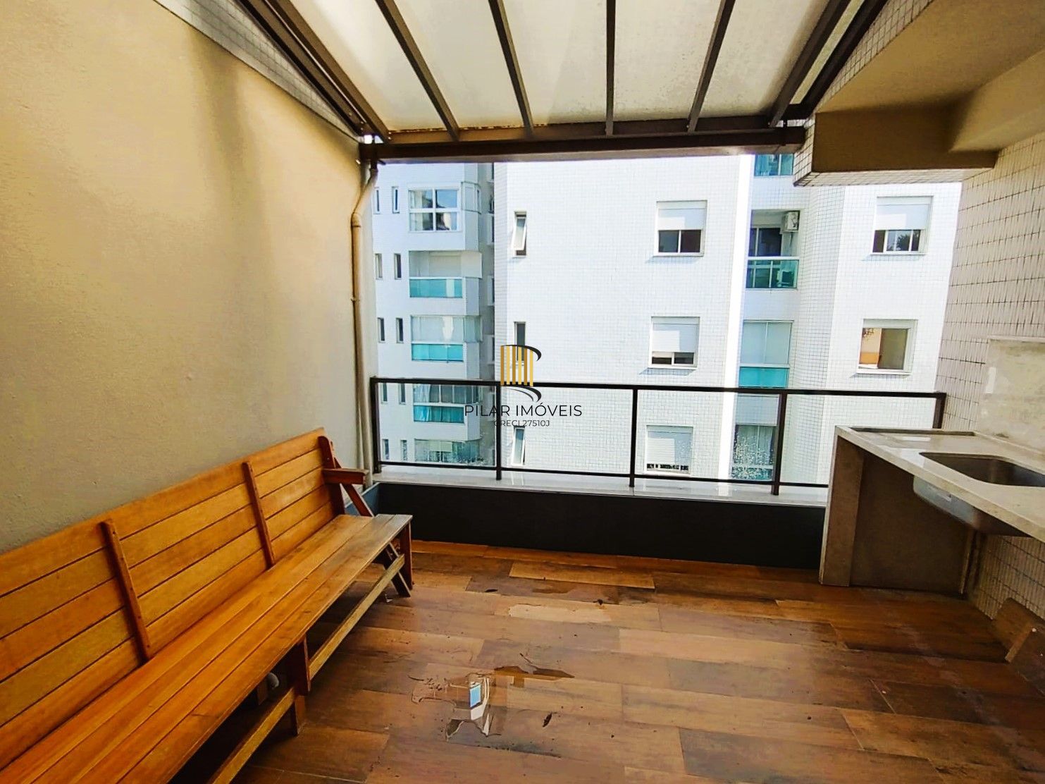 Lindo Duplex 2 dormitórios todo reformado na Dona Laura