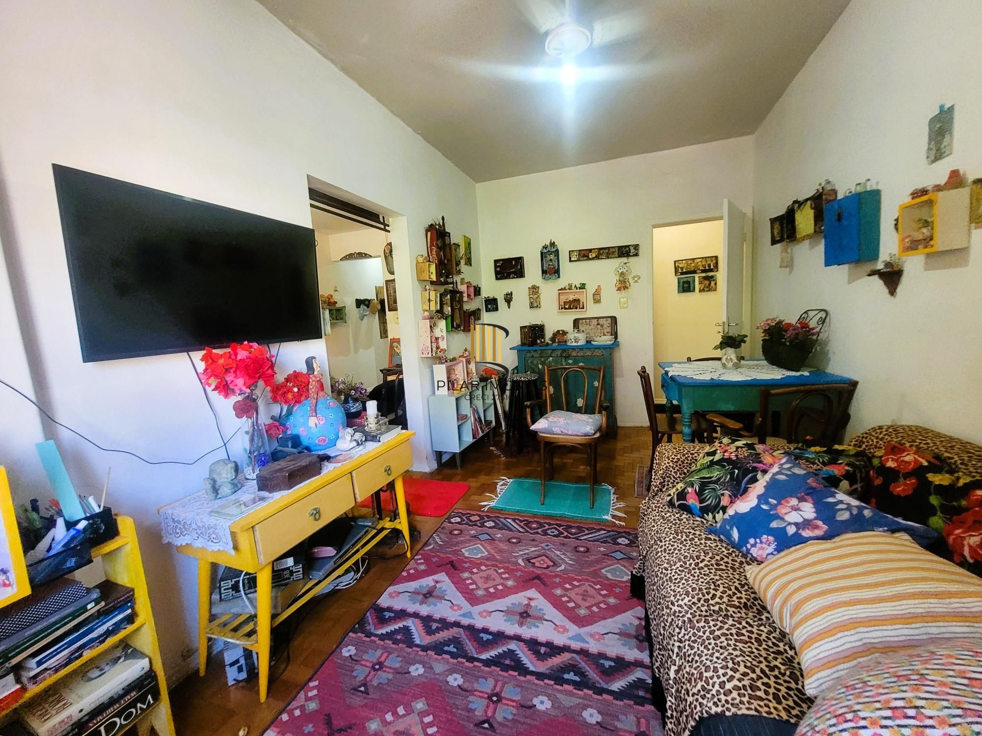 ÓTIMO APARTAMENTO 2 DORMITÓRIOS A 50m DA UFRGS E UFCSPA.