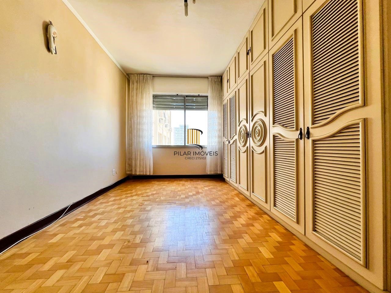 Magnífico apartamento 3 dormitórios com vaga e depósito, vista excepcional para o Guaíba!