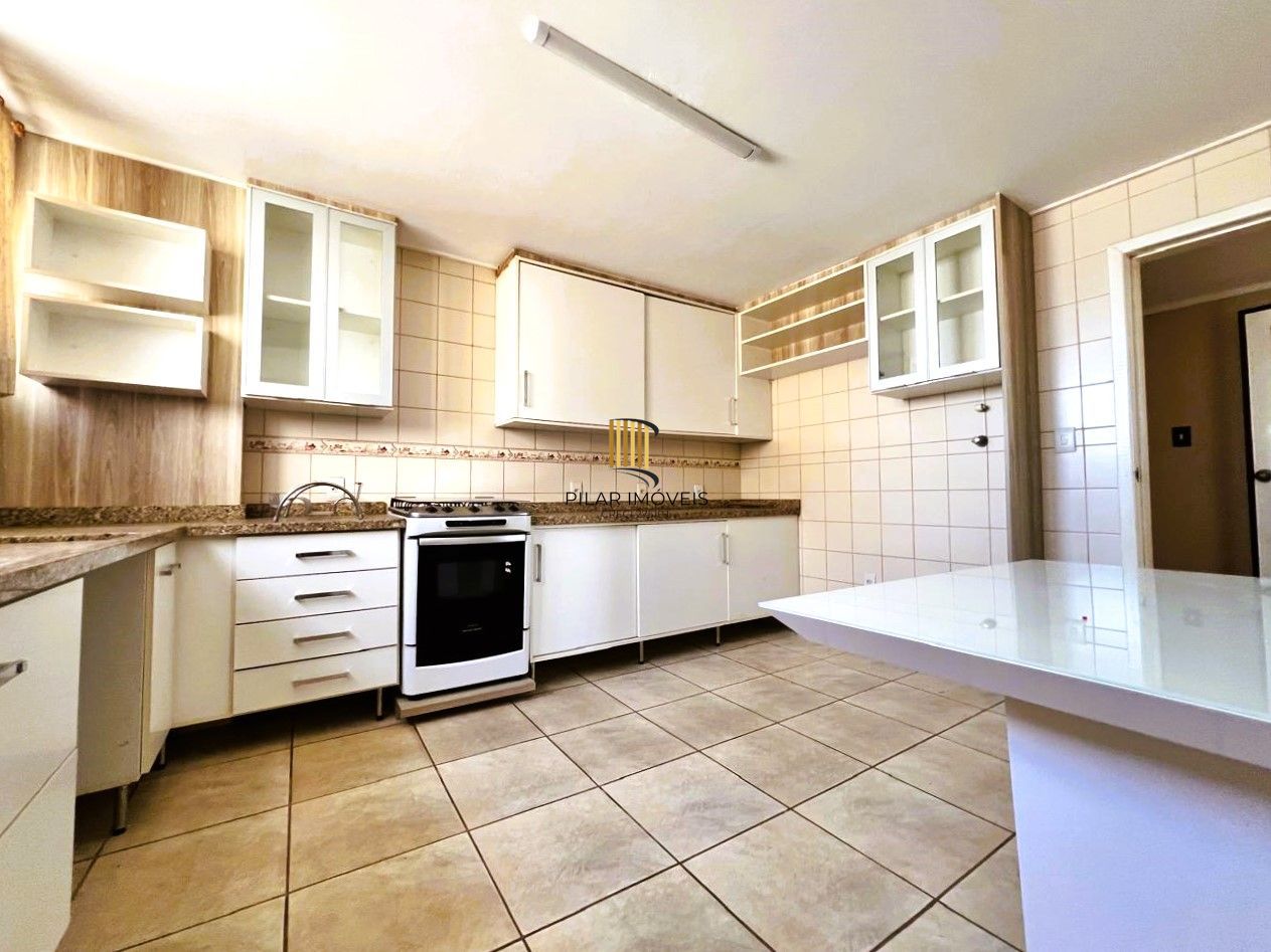 Magnífico apartamento 3 dormitórios com vaga e depósito, vista excepcional para o Guaíba!