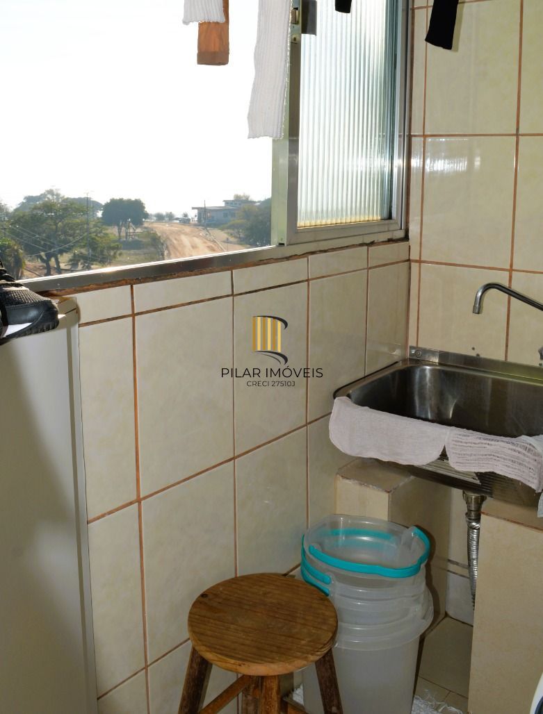 Impecável apto. 2 dormitórios -1 suíte, semimobiliado com linda vista e próximo ao Catamarã no Centro de Guaiba