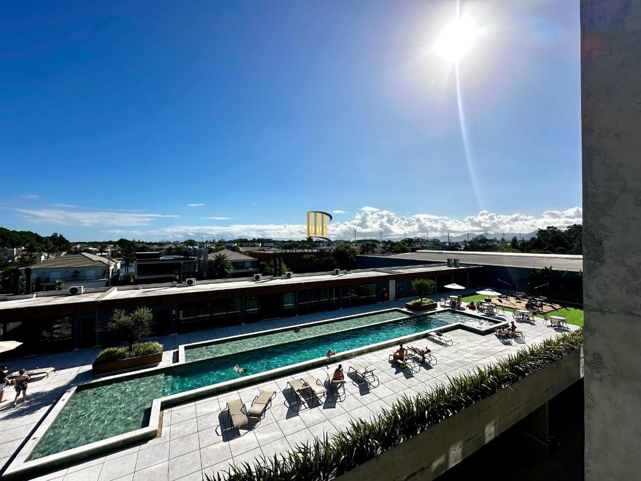 Excelente Studio mobiliado com vaga coberta no Living Resort House