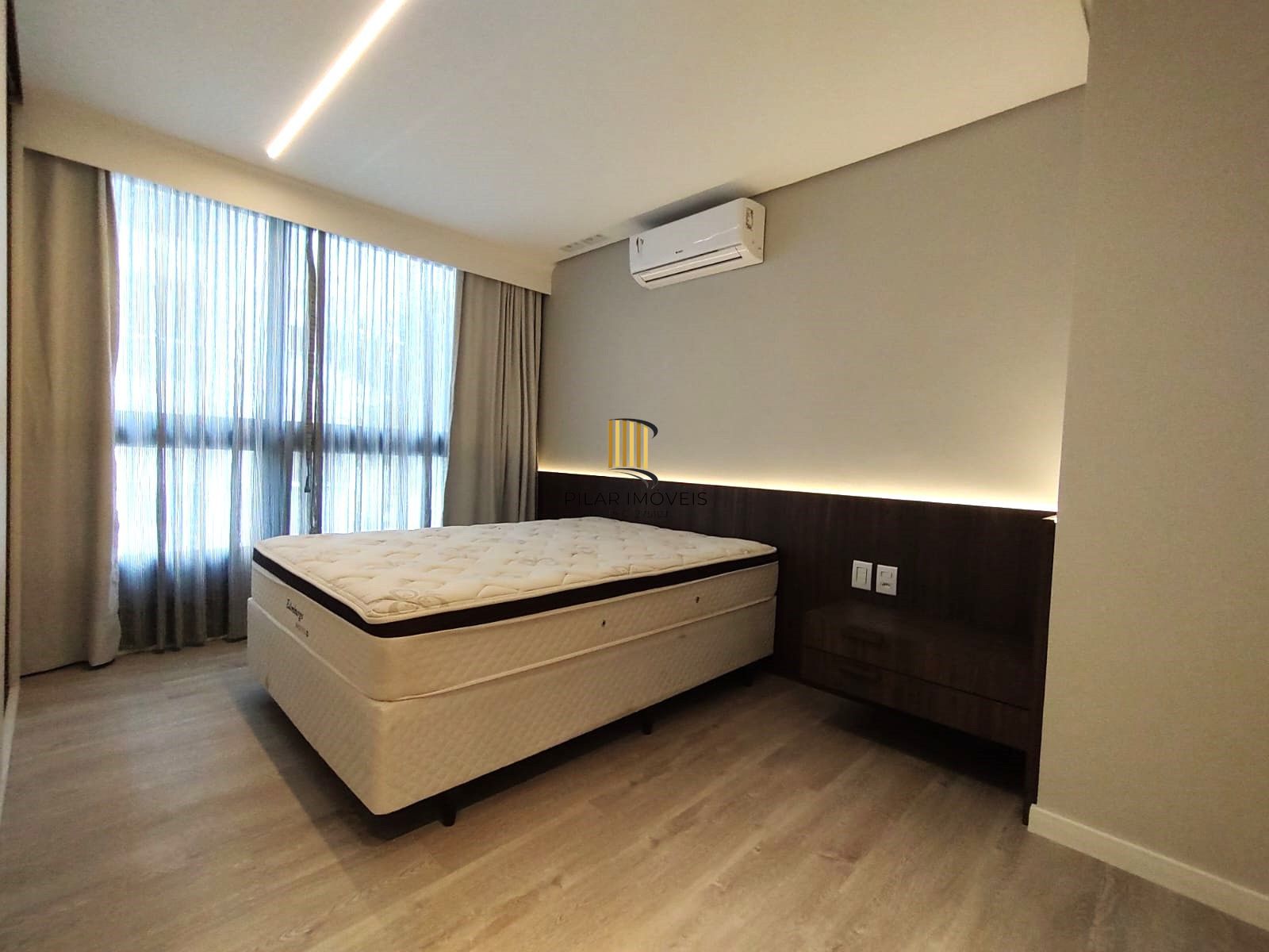 Lindo Duplex 2 dormitórios todo reformado na Dona Laura