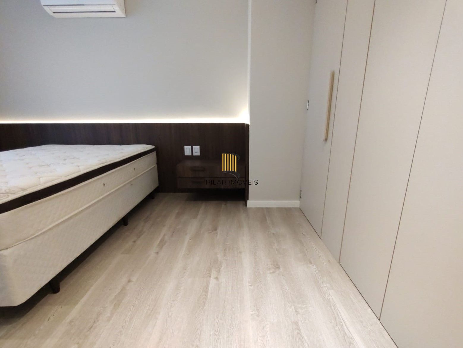Lindo Duplex 2 dormitórios todo reformado na Dona Laura