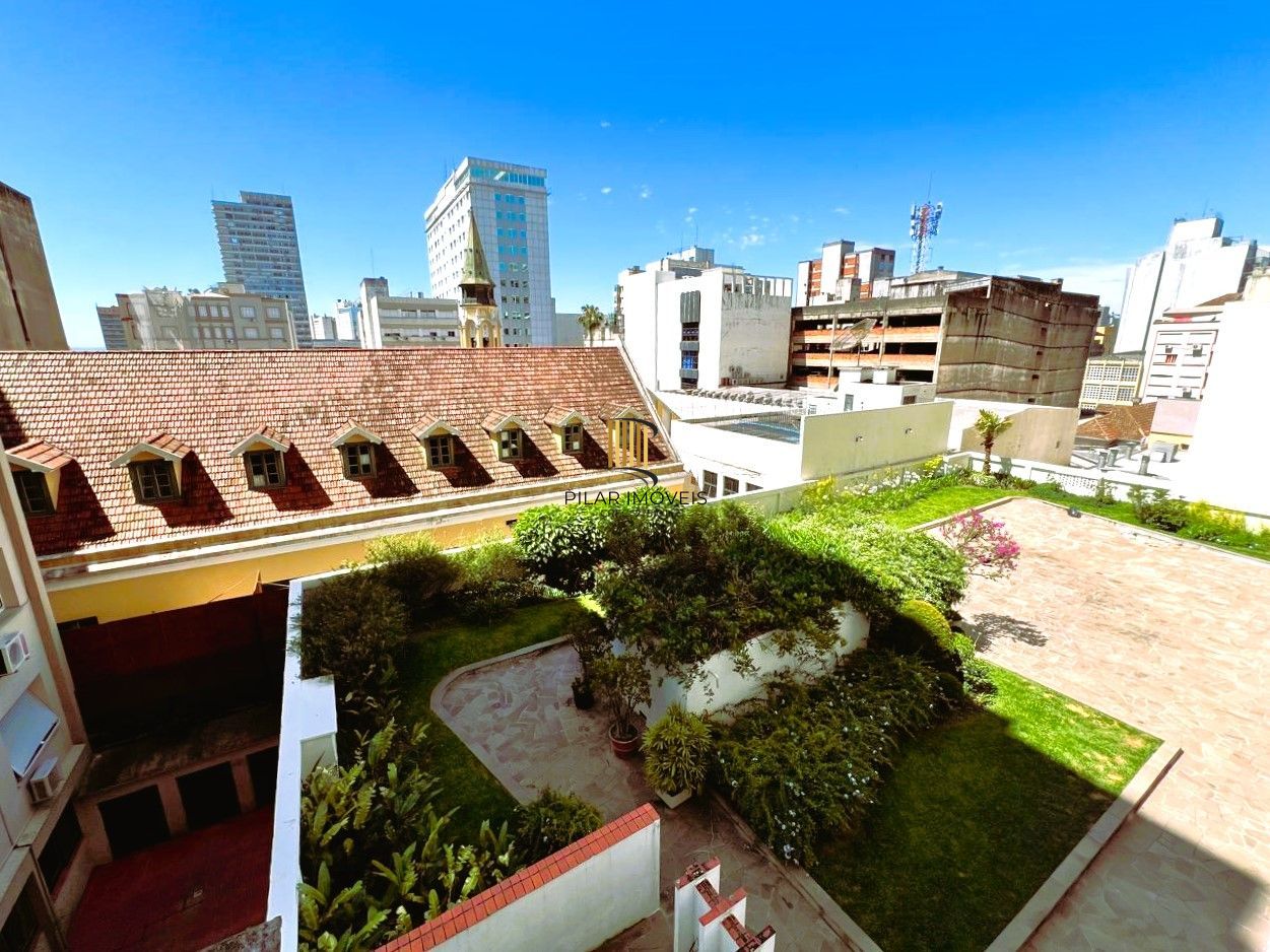 Apartamento 3 dormitórios com vaga em frente a Santa Casa