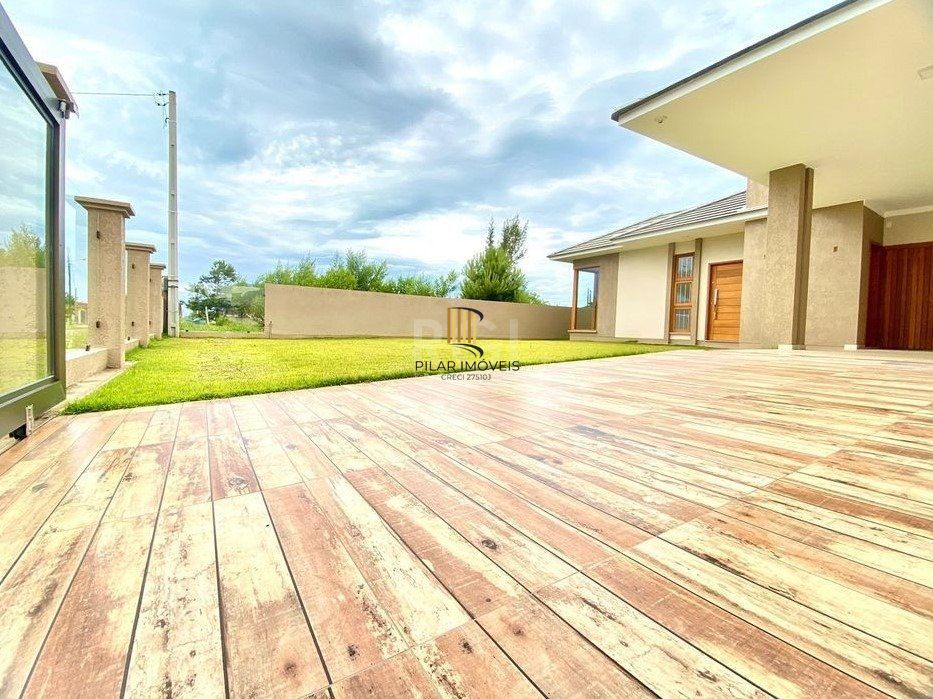 Excelente, espaçosa e aconchegante casa no Litoral de Arroio do Sal, no Bairro Balneário Vista Alegre.