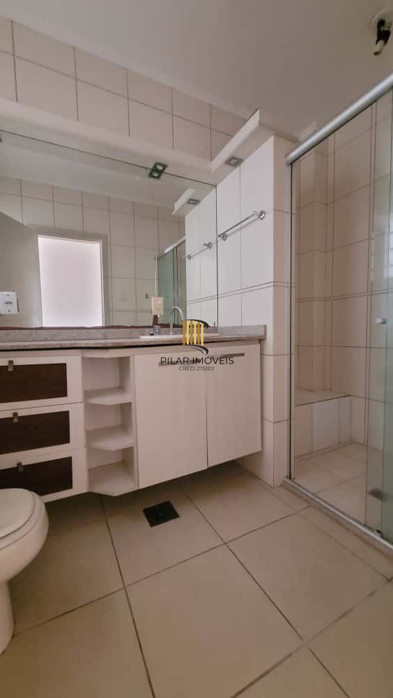 Excelente apartamento 3 dormitórios em Frente a Redenção