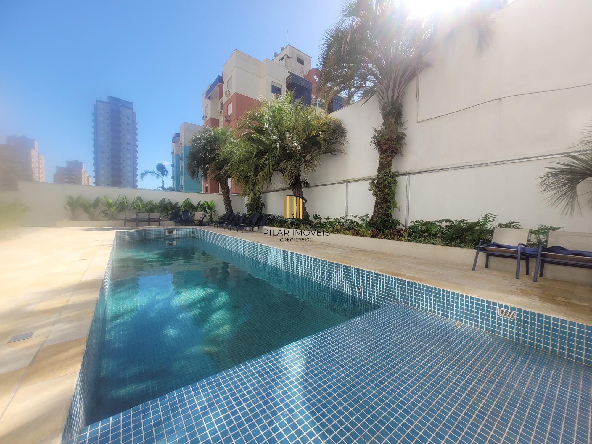 Excelente apartamento 3 dormitórios com duas vagas próximo PUCRS