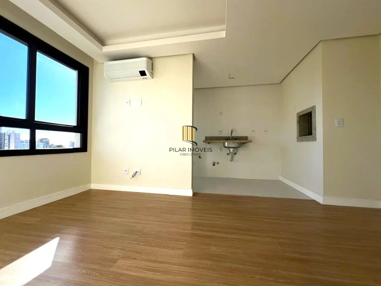 Apartamento 1 dormitório com vaga no Mont´t Serrat
