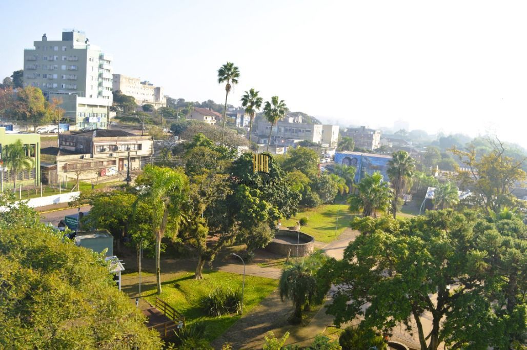 Impecável apto. 2 dormitórios -1 suíte, semimobiliado com linda vista e próximo ao Catamarã no Centro de Guaiba