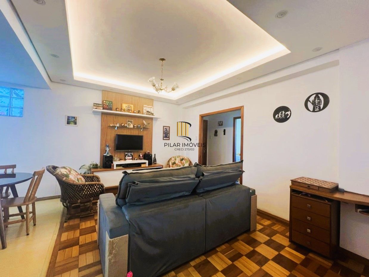 APARTAMENTO 3 DORMITÓRIOS NO BAIRRO BOM FIM PRÓXIMO A UFRGS E PARQUE REDENÇÃO.