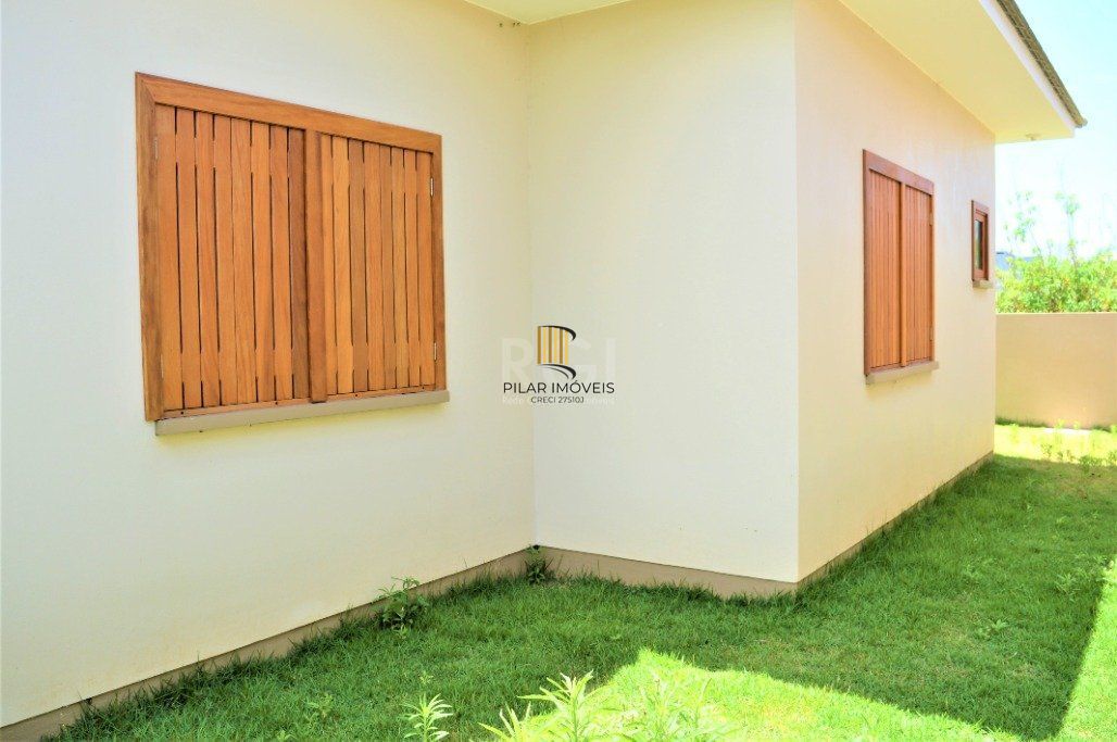 Excelente, espaçosa e aconchegante casa no Litoral de Arroio do Sal, no Bairro Balneário Vista Alegre.