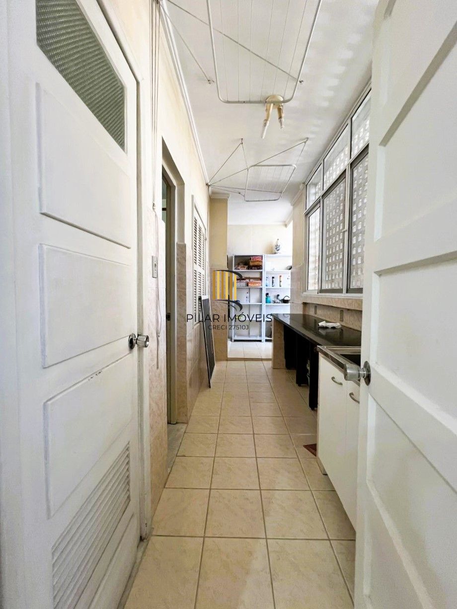 Apartamento 3 dormitórios com vaga em frente a Santa Casa