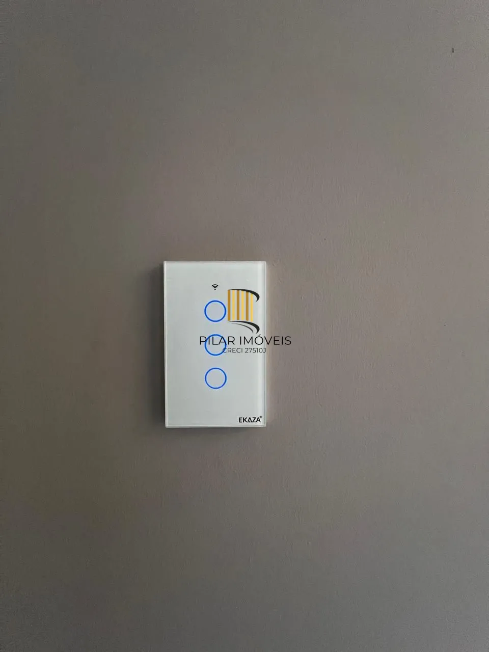 Apartamento 1 dormitório mobiliado com vaga e infra no Bairro Santana