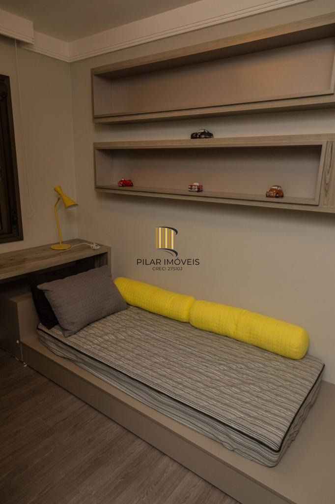 Excelente apartamento 3 dormitórios com box duplo próximo ao Moinhos