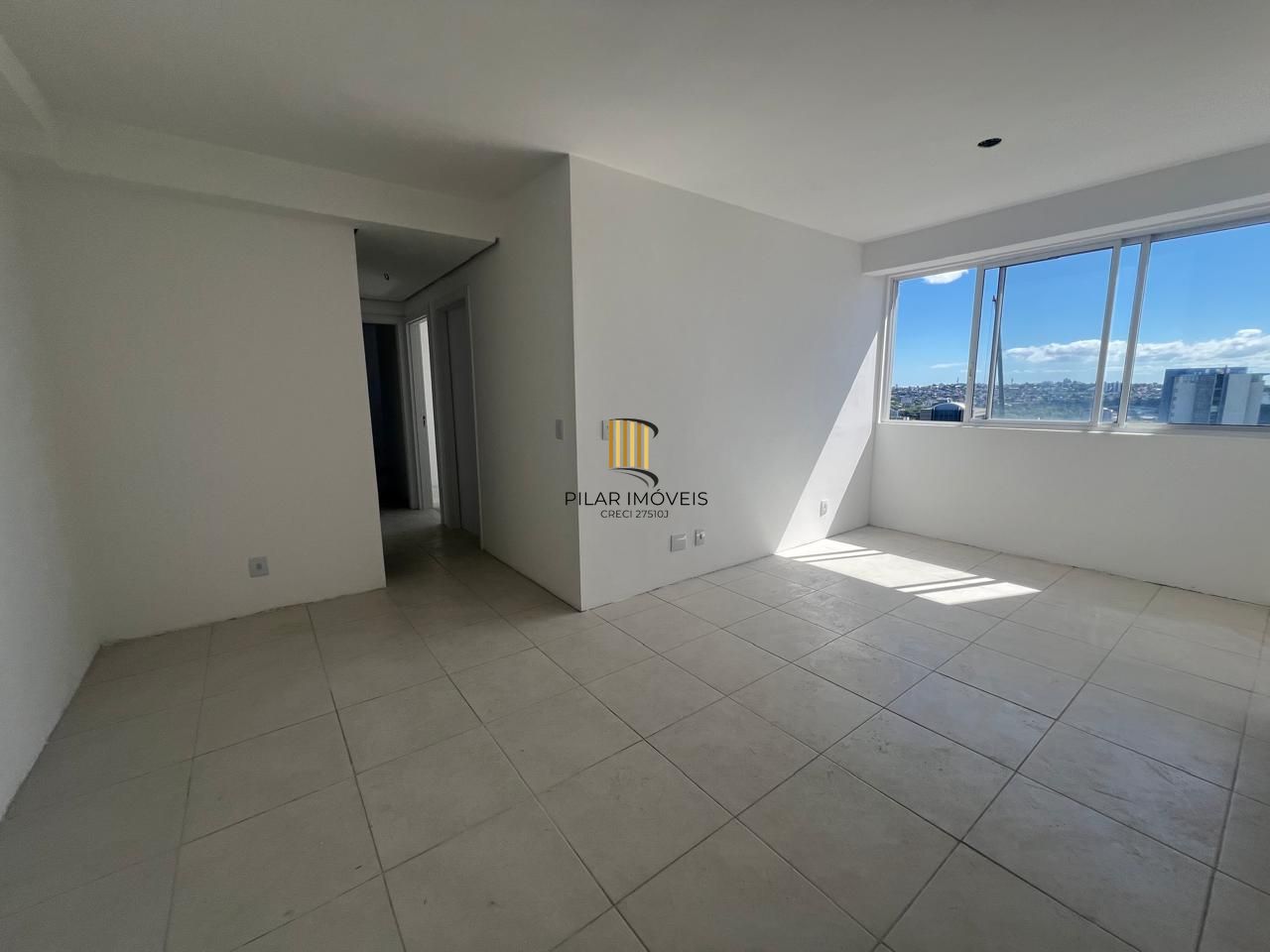 Excelente apartamento 3 dormitórios com duas vagas próximo PUCRS