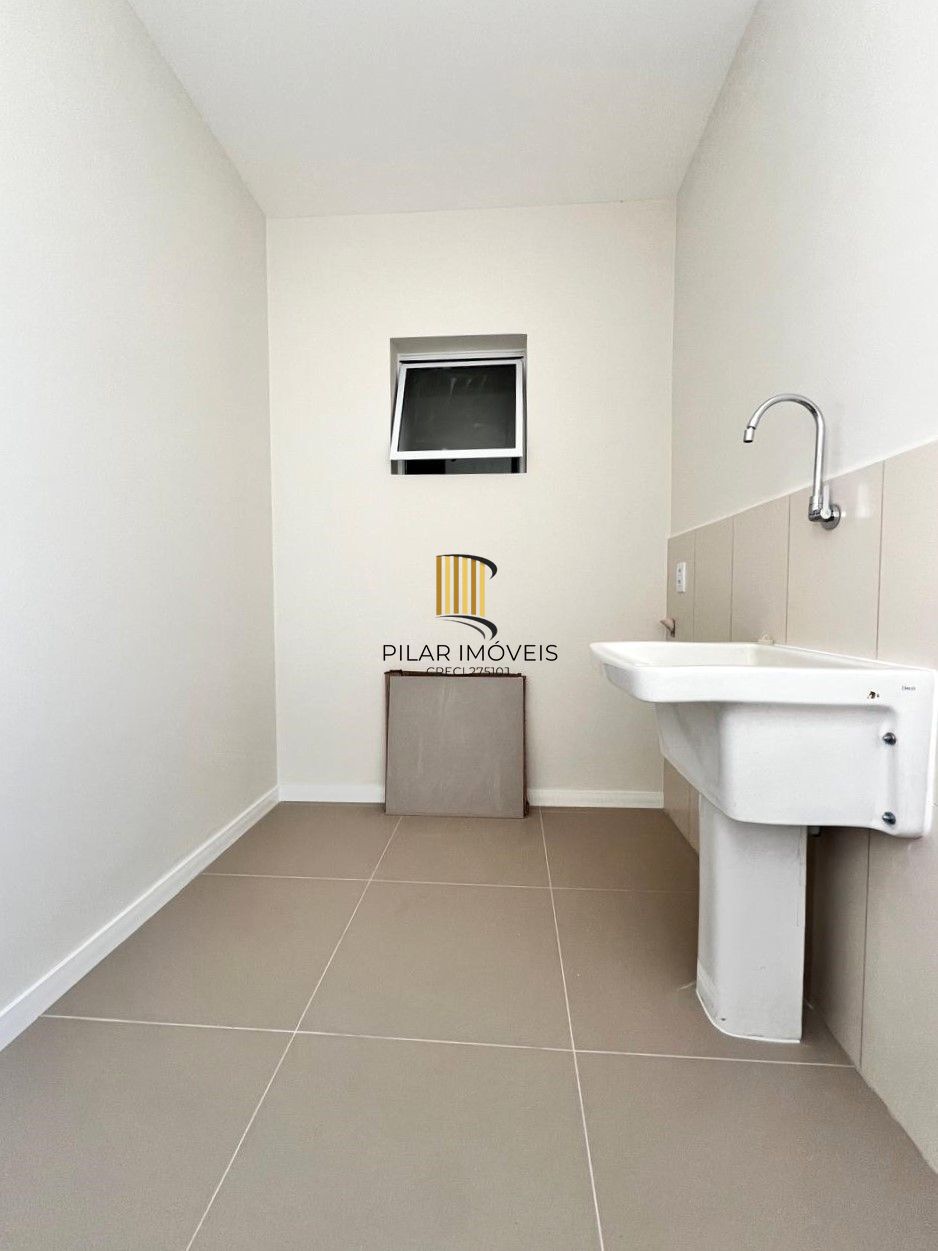 Excelente apartamento 2 dormitórios reformado no Bom Fim