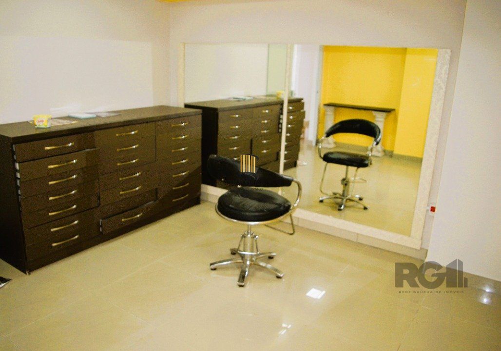 ANDAR INTEIRO NA GALERIA MALCOM 22º - SALA COMERCIAL LINDA E REFORMADA