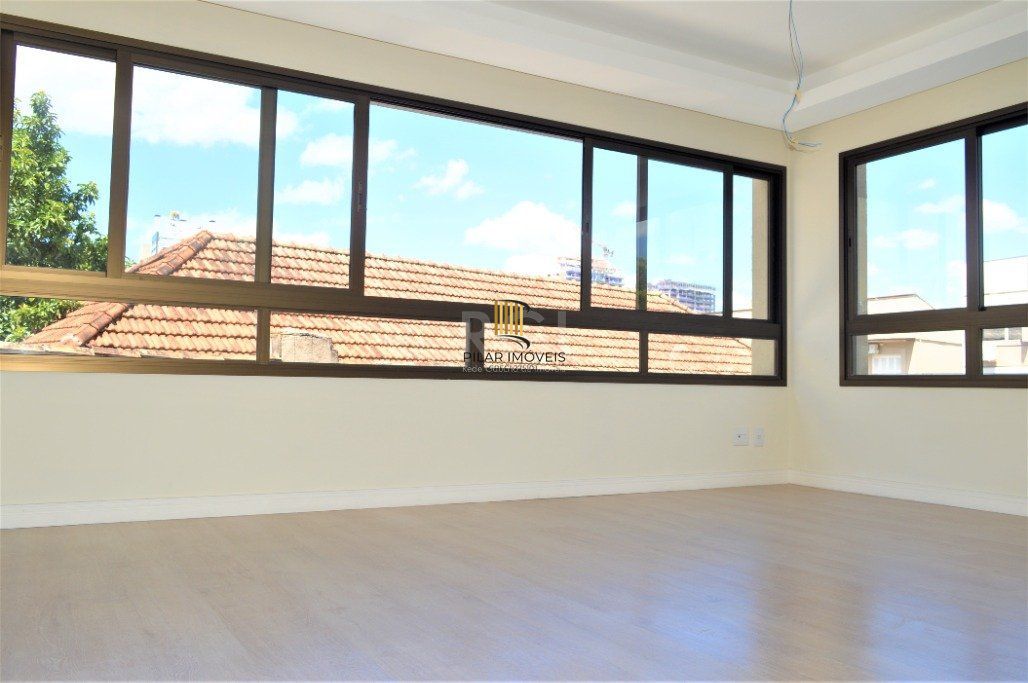 Excelente apartamento 2 dormitórios com  duas suítes,lavabo e vaga coberta próximo Av: Goethe