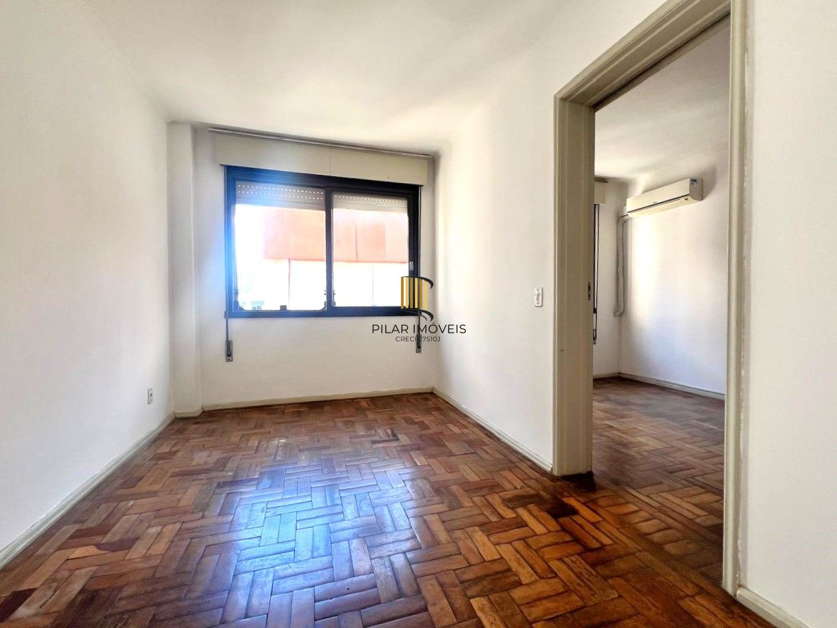 APARTAMENTO 1 DORMITÓRIO COM PORTARIA E ELEVADOR NA RUA GEN. LIMA E SILVA.