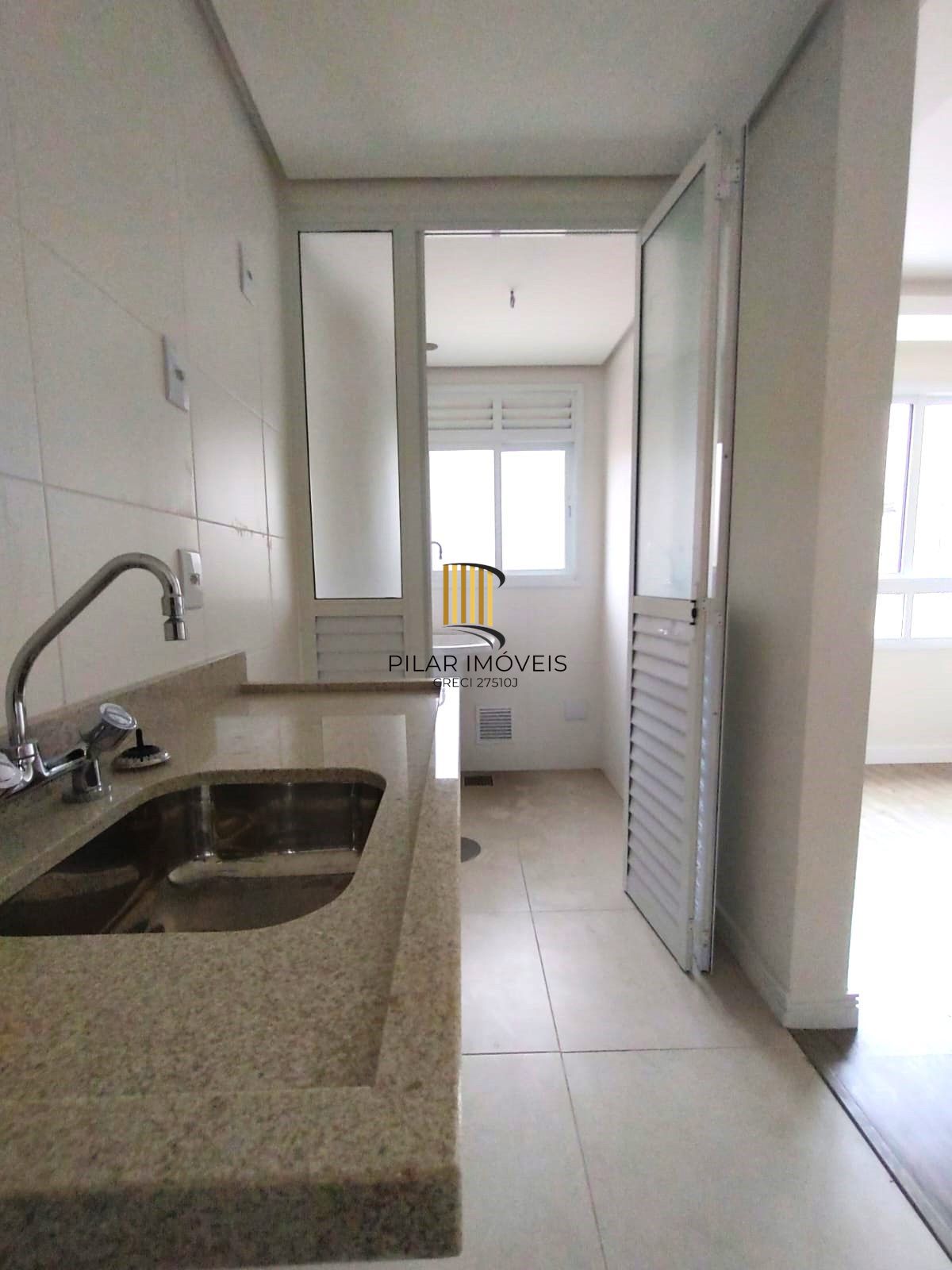 APARTAMENTO 1 DORMITÓRIO COM SUÍTE, COZINHA AMERICANA, LAVABO E AMPLO LIVING NO BOM FIM!