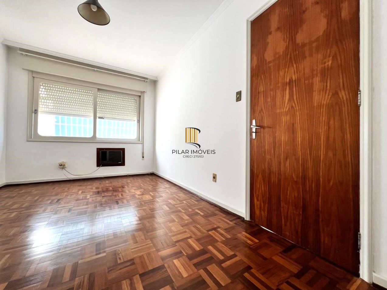 Apartamento 2 dormitórios no Menino Deus