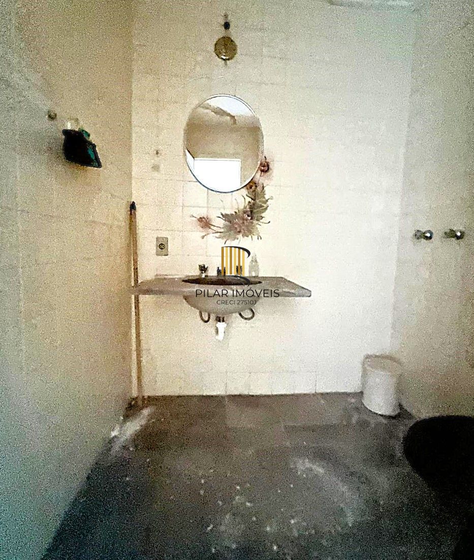 Excelente apartamento 3 dormitórios com vista para o Guaíba em frente a Santa Casa - Edif. Santa Tecla