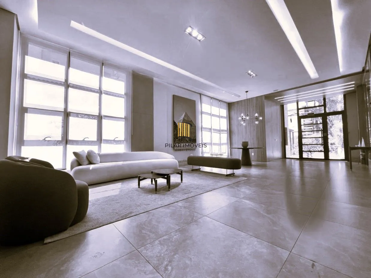 Apartamento 1 dormitório com vaga no Mont´t Serrat