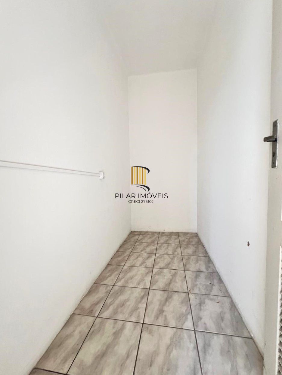 Apartamento 2 dormitórios na João Telles