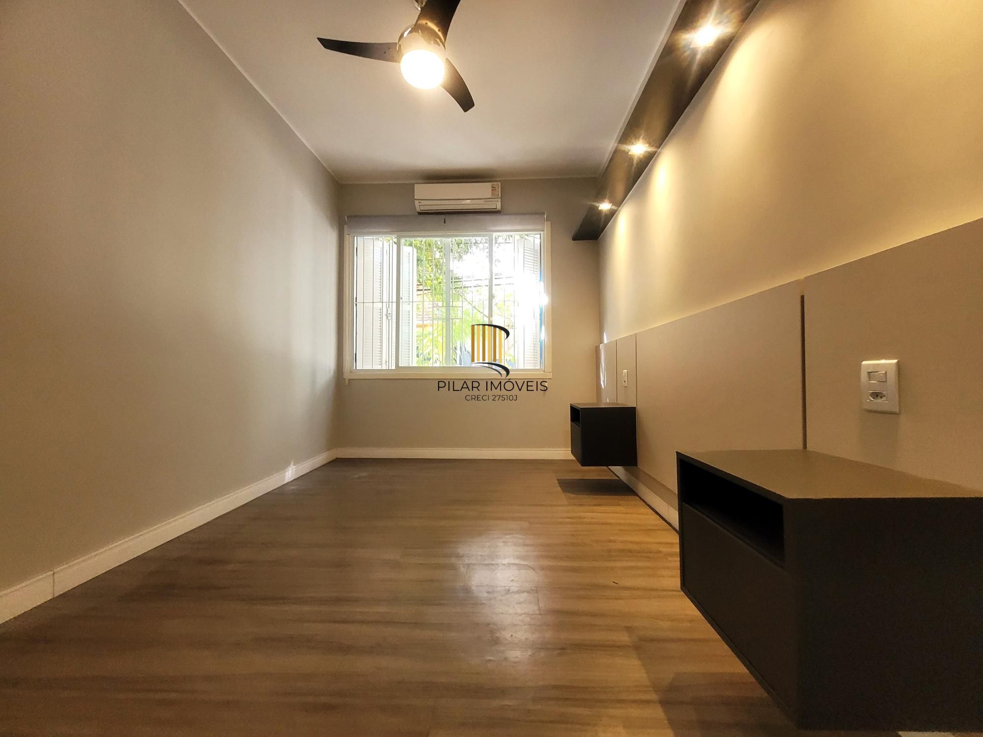 Lindo apartamento 2 dormitórios todo Reformado no Bairro Moinhos.