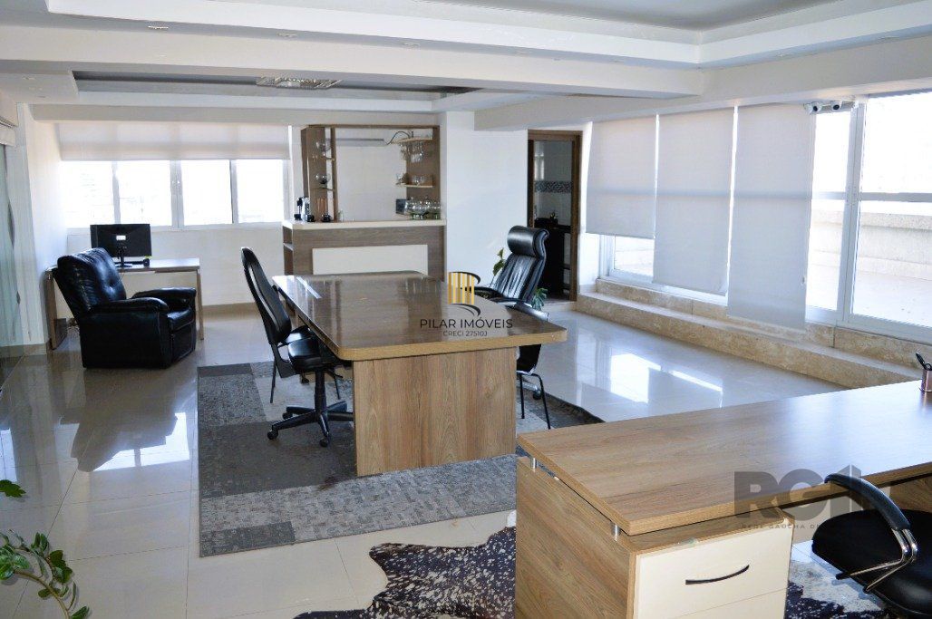 ANDAR INTEIRO NA GALERIA MALCOM 22º - SALA COMERCIAL LINDA E REFORMADA