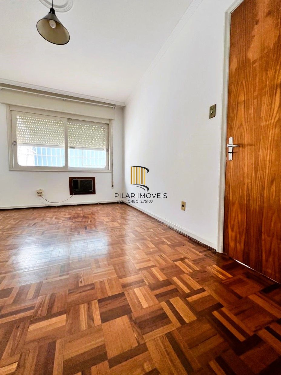 Apartamento 2 dormitórios no Menino Deus
