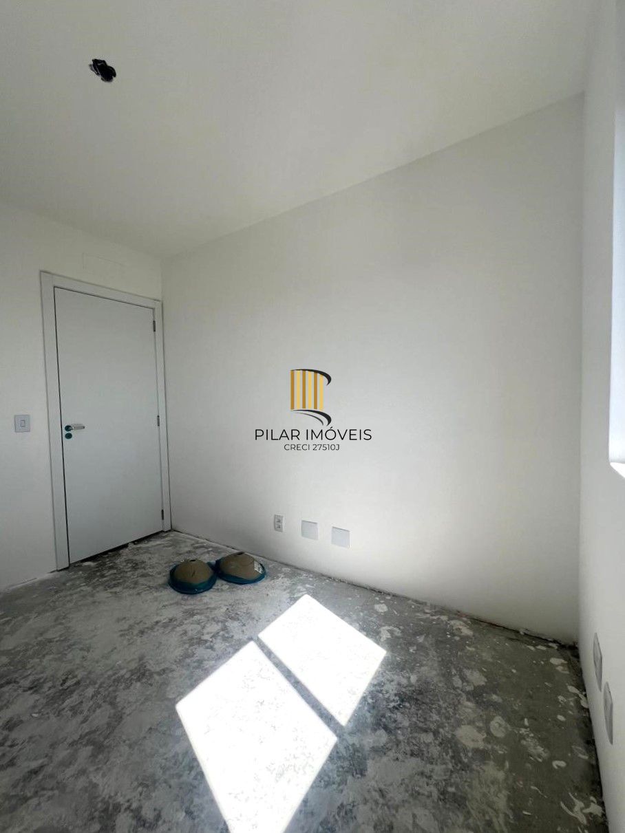 Excelente apartamento 3 dormitórios com duas vagas próximo PUCRS