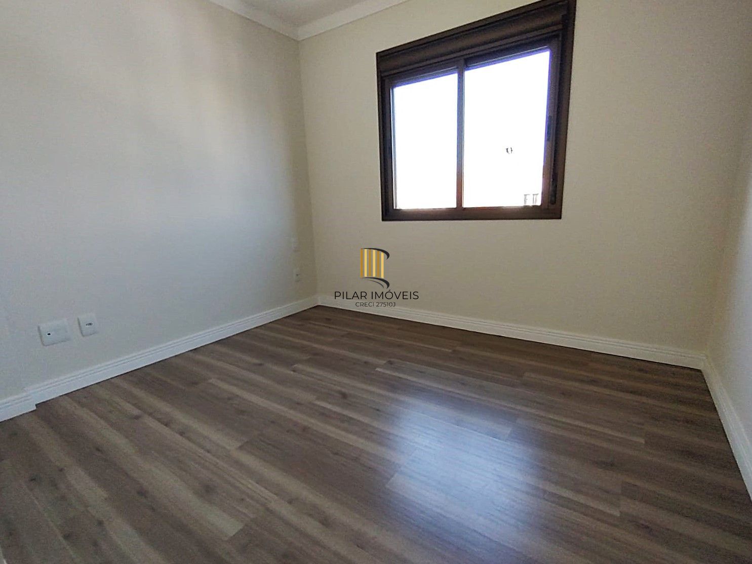 Excelente Apartamento 3 dormitórios com duas vagas no Rio Branco