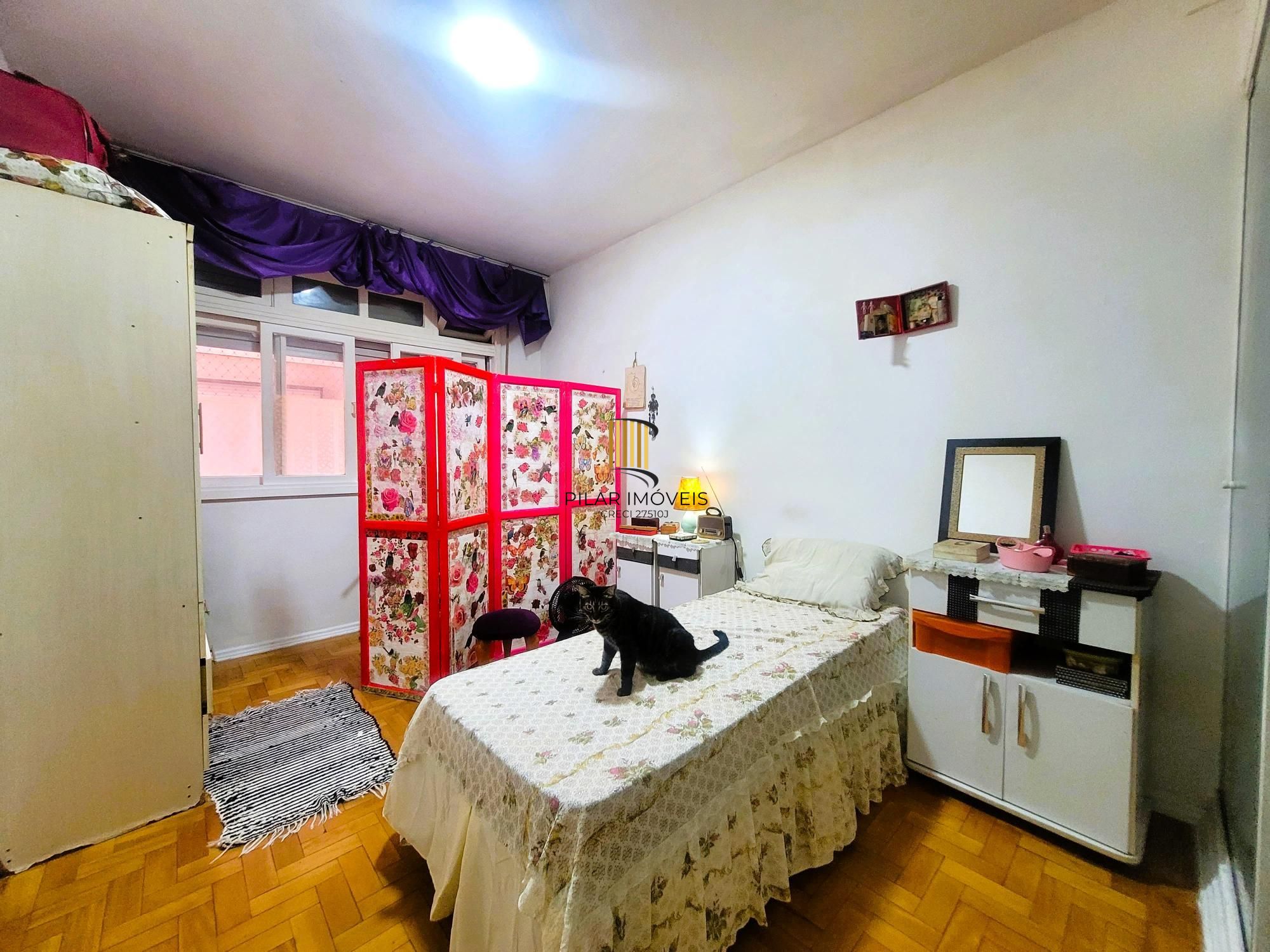 ÓTIMO APARTAMENTO 2 DORMITÓRIOS A 50m DA UFRGS E UFCSPA.